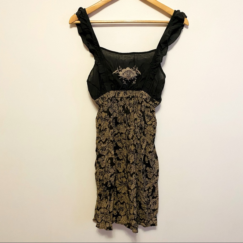 Beautiful Mini summer dress